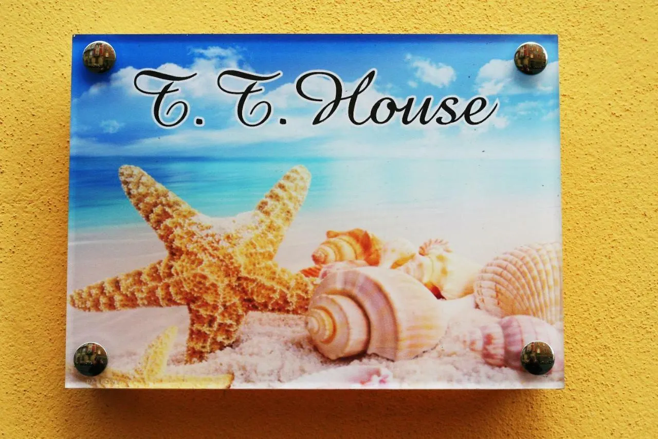 Holiday home T T House Villa La Spezia